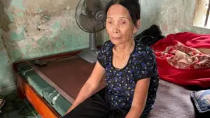 Mẹ 78 tuổi ở Nghệ An mòn mỏi tìm con trai mất liên lạc suốt 22 năm, chỉ mong được gặp lại một lần trước khi quá muộn.