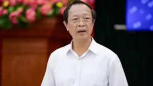 Thi lại ở Tuyên Quang: Bộ GD-ĐT bổ sung chuyên gia khảo thí để cân bằng độ khó đề thi. Cập nhật phương án xử lý mới nhất.