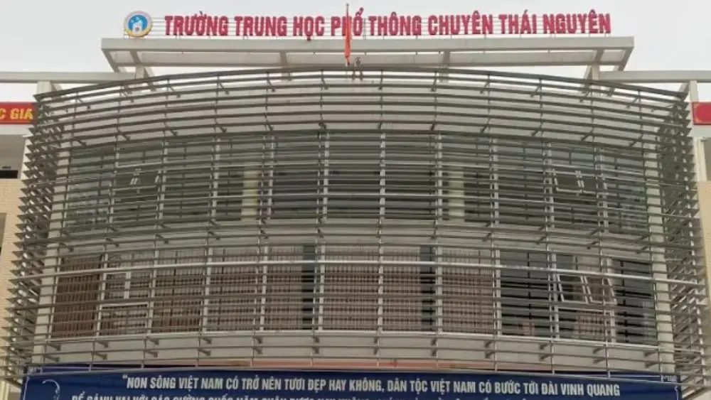 Nhiều phó hiệu trưởng tại Thái Nguyên viết đơn xin làm giáo viên sau khi sắp xếp lại hệ thống trường công lập, hướng tới tinh gọn đầu mối.