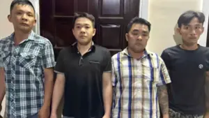 Bắt giữ nhóm trộm chó manh động dùng súng chống trả khiến một thượng úy công an bị thương ở Cần Thơ. Vụ việc đang được điều tra.