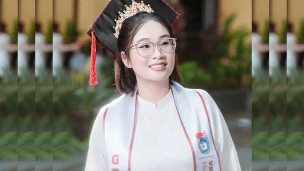 Hà Ngọc Ánh trở thành thủ khoa Địa chất với hành trình học tập, nghiên cứu nổi bật và tinh thần không ngừng bước ra khỏi vùng an toàn.