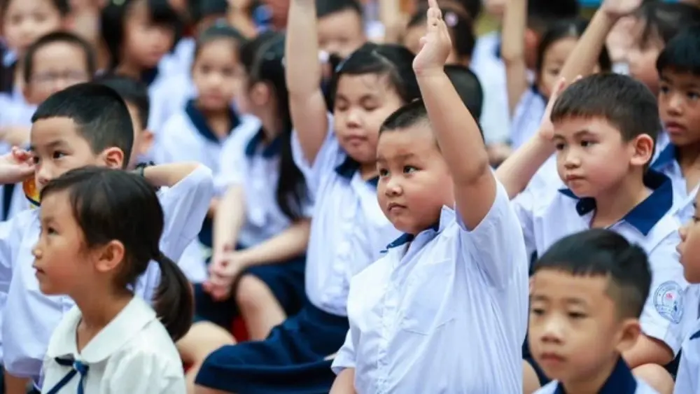 Học sinh công lập được miễn học phí năm học 2026-2027, trong khi học sinh trường tư được hỗ trợ theo mức học phí công lập. Xem chi tiết.