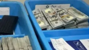 Công an Hà Nội triệt phá đường dây rửa tiền xuyên quốc gia hơn 51 triệu USD, lợi dụng tạm nhập, tái xuất chip điện tử để chuyển tiền trái phép.