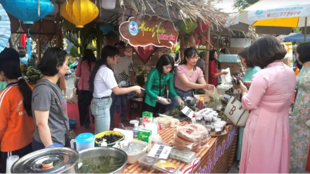 Hải Phòng thí điểm phố đi bộ, phát triển kinh tế đêm với ẩm thực, sản phẩm đặc trưng, nghệ thuật và nhiều hoạt động trải nghiệm.