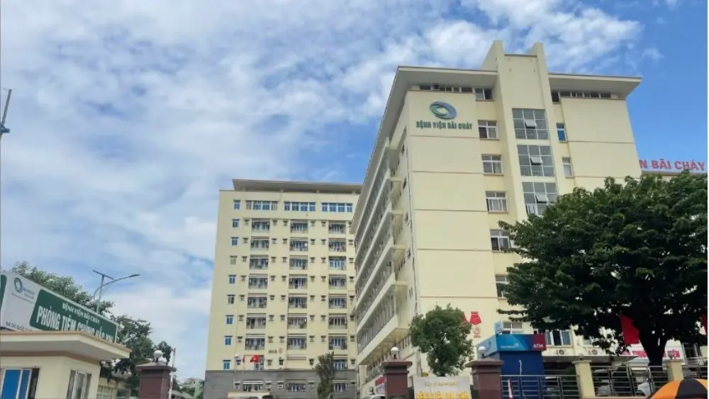 Công ty Việt Mỹ trúng 12 gói thầu liên quan Bệnh viện Bãi Cháy, trong vụ việc đang được cơ quan chức năng làm rõ.