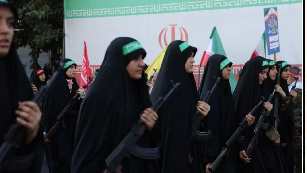 Iran gửi 3 điều kiện tới Tổng thống Trump để chấm dứt xung đột, trong đó có ngừng thù địch và giải phóng tài sản bị phong tỏa.