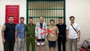 Hải Phòng bàn giao 2 đối tượng người Trung Quốc bị truy nã cho các đơn vị nghiệp vụ Bộ Công an để tiếp tục xử lý.