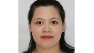 Trần Thị Hồng Nguyên bị khởi tố với cáo buộc đưa thông tin gian dối về suất mua nhà ở xã hội giá rẻ để nhận tiền của nhiều người.