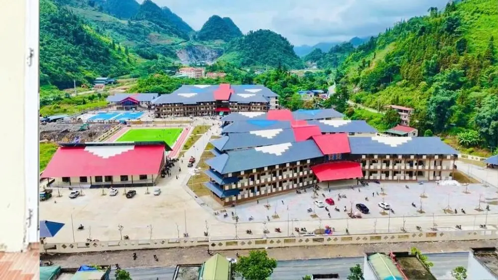Trường phổ thông nội trú Mường Khương sẵn sàng đón học sinh năm học 2026-2027, mở đầu nhiều thay đổi trong giáo dục.