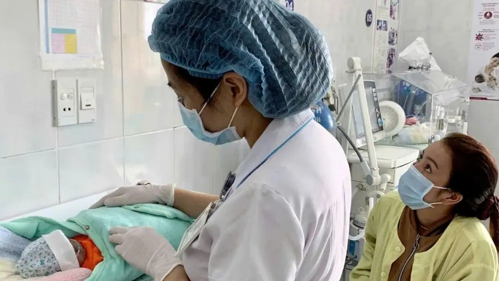 Bác sĩ Hàn Quốc phối hợp phẫu thuật miễn phí cho trẻ mắc dị tật khe hở môi – vòm miệng tại Thanh Hóa, mở thêm cơ hội điều trị.