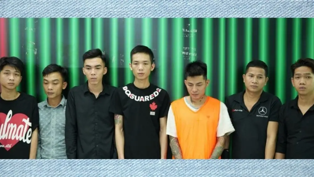 Công an TP.HCM bắt khẩn cấp 7 người liên quan vụ ô tô tông vào đám đông tại phường Chợ Quán.