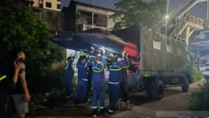 Nữ sinh lớp 11 nhảy cầu Bến Tượng ở Thái Nguyên, thi thể được lực lượng chức năng tìm thấy sau nhiều giờ tìm kiếm.