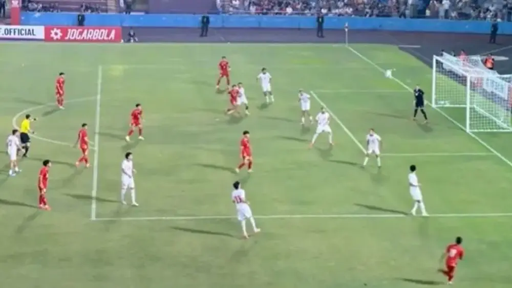 U20 Việt Nam có bàn thắng đầu tiên tại vòng loại châu Á 2027 nhưng để thua U20 Palestine 1-2 trên sân Việt Trì.