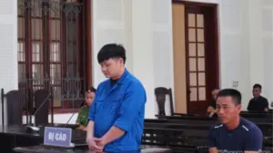 Hoàng Hữu Lương bị tuyên 13 năm tù sau khi dùng súng bắn chủ nợ trong vụ án mâu thuẫn vay tiền tại Nghệ An.