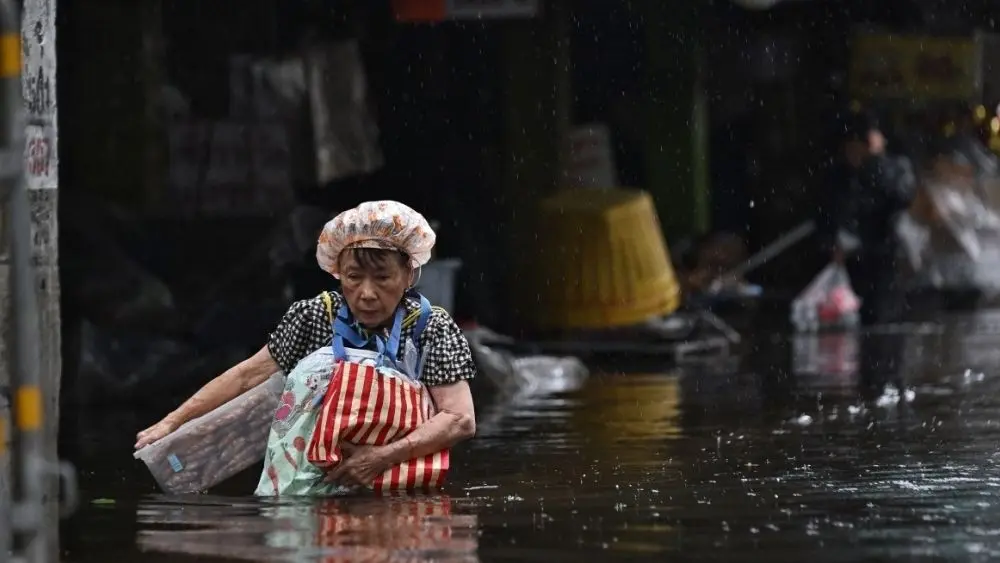 Lũ lụt gây ngập nghiêm trọng tại Bangkok, Thái Lan