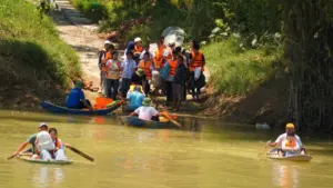 Học sinh trong ngày khai giảng năm học mới