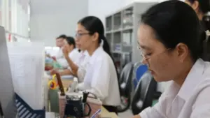 Hướng thiết kế tiền lương mới được Bộ Nội vụ nghiên cứu sau khi lương cơ sở tăng lên 2,53 triệu đồng/tháng từ ngày 1/7.