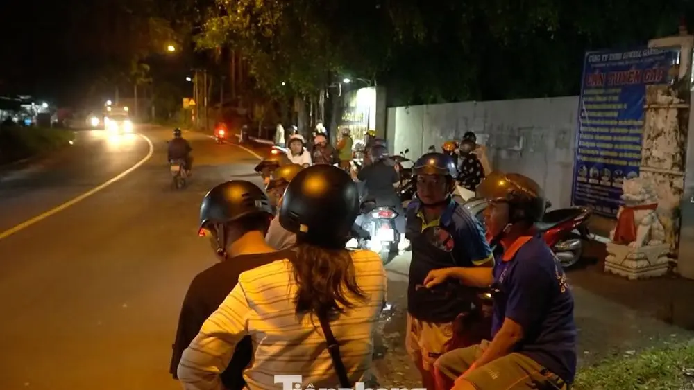 Bệnh viện cập nhật sức khỏe hai nạn nhân vụ án ở Củ Chi, công an phong tỏa hiện trường, điều tra vụ việc.
