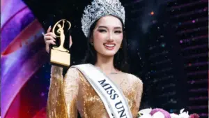 Hoa hậu Nguyễn Quỳnh Anh đối diện quyết định tạm dừng biểu diễn 6 tháng sau ồn ào tại Miss Universe Vietnam 2026. Xem chi tiết.