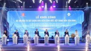 Cảng Yên Bình tại Thái Nguyên được khởi công với vốn đầu tư 435 tỷ đồng, kỳ vọng tăng năng lực vận tải hàng hóa và giảm chi phí logistics.