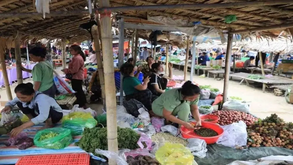 Chợ phiên Phố Đoàn ở Pù Luông lưu giữ nét văn hóa Thái, Mường và trở thành điểm trải nghiệm hấp dẫn trong hành trình khám phá vùng cao.