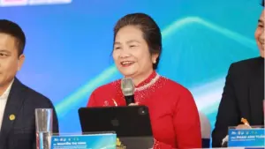 Doanh nhân Nguyễn Thị Vinh chia sẻ cách biến tài sản thừa kế thành di sản bền vững bằng tư duy đổi mới và trách nhiệm với cộng đồng.