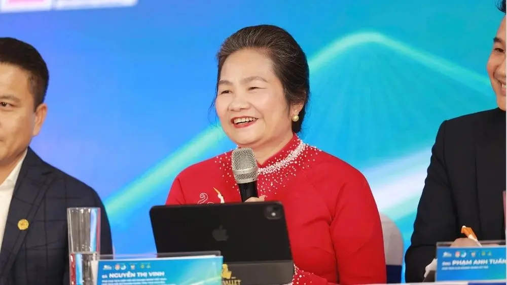 Doanh nhân Nguyễn Thị Vinh chia sẻ cách biến tài sản thừa kế thành di sản bền vững bằng tư duy đổi mới và trách nhiệm với cộng đồng.