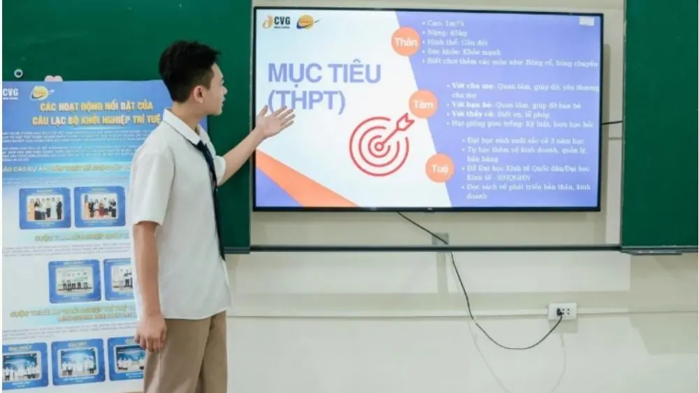 Chọn trường cấp 3 phù hợp giúp học sinh CEO High School rèn tư duy tự lập, xác định mục tiêu và nuôi dưỡng khát vọng phát triển.