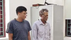 rần Văn Tư và Trần Xuân Trọng bị khởi tố liên quan vụ tháo, cất giấu thiết bị giám sát hành trình của 9 tàu cá tại Quảng Ninh.