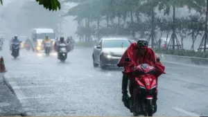 Dự báo thời tiết miền Bắc ngày 10/9 có mưa gió từ chiều, một số nơi mưa tới; miền Trung và Nam Bộ tiếp tục có mưa lớn.