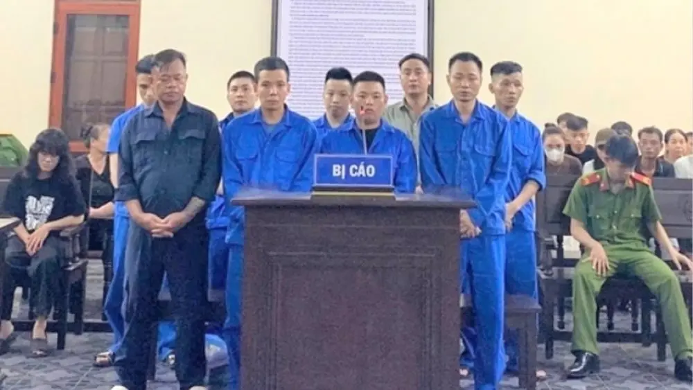 9 bị cáo lĩnh án tù tại Hải Phòng vì mua bán và tổ chức sử dụng trái phép chất ma túy, với mức án từ 3 năm 6 tháng đến 8 năm 7 tháng.