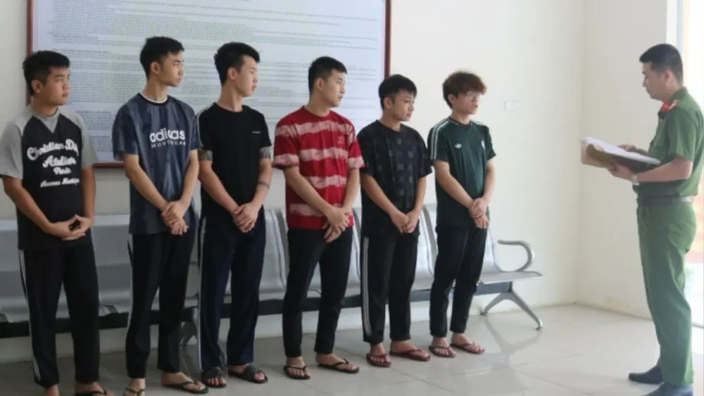 10 bị can bị khởi tố trong đường dây đánh bạc, sử dụng khoảng 40 tài khoản ngân hàng để nhận, chuyển hơn 1.000 tỷ đồng.