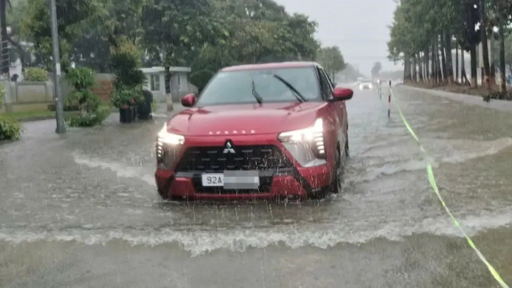 Dự báo thời tiết miền Trung: Hà Tĩnh đến Đà Nẵng có mưa lớn dồn dập trong 3 ngày, lượng mưa có nơi vượt 250mm.