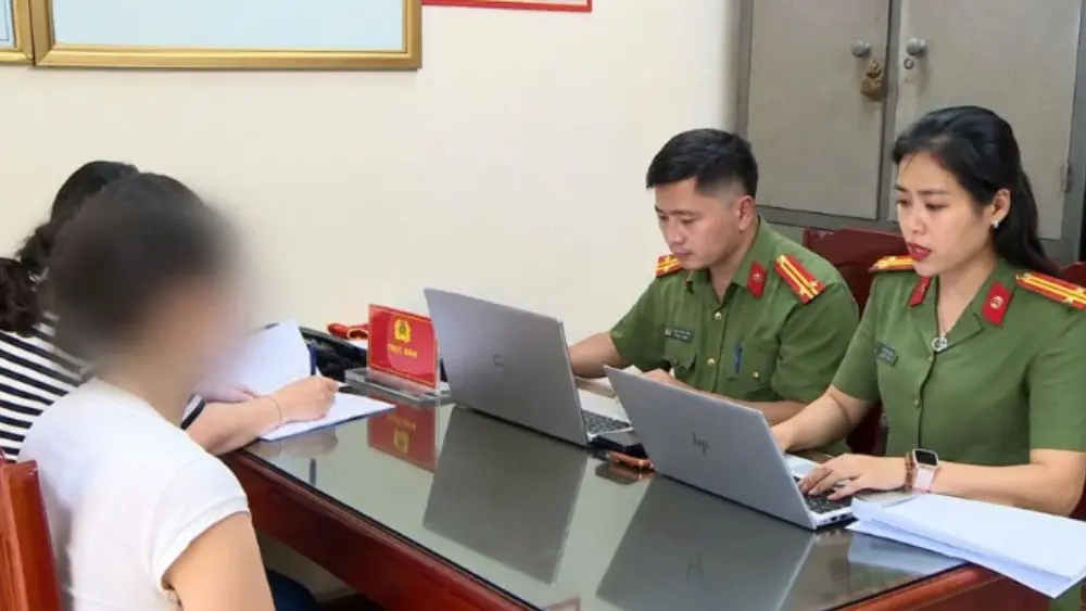 Triệu tập 30 người trong vụ giao dịch 15.000 tỉ đồng qua máy POS tại Thanh Hóa, cơ quan công an điều tra dấu hiệu trốn thuế.