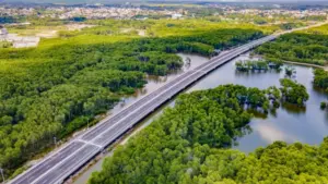 Huy động gần 3 triệu tỷ đồng phát triển hạ tầng giao thông, Việt Nam kỳ vọng thúc đẩy đầu tư cao tốc thông qua hợp tác công tư PPP.