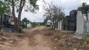 Khu vực nghĩa trang Long Hương, nơi xảy ra vụ án mạng khiến một người tử vong và một người bị thương.
