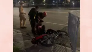 Lực lượng Công an Nghệ An kiểm tra, xử lý thanh thiếu niên vi phạm giao thông vào ban đêm.