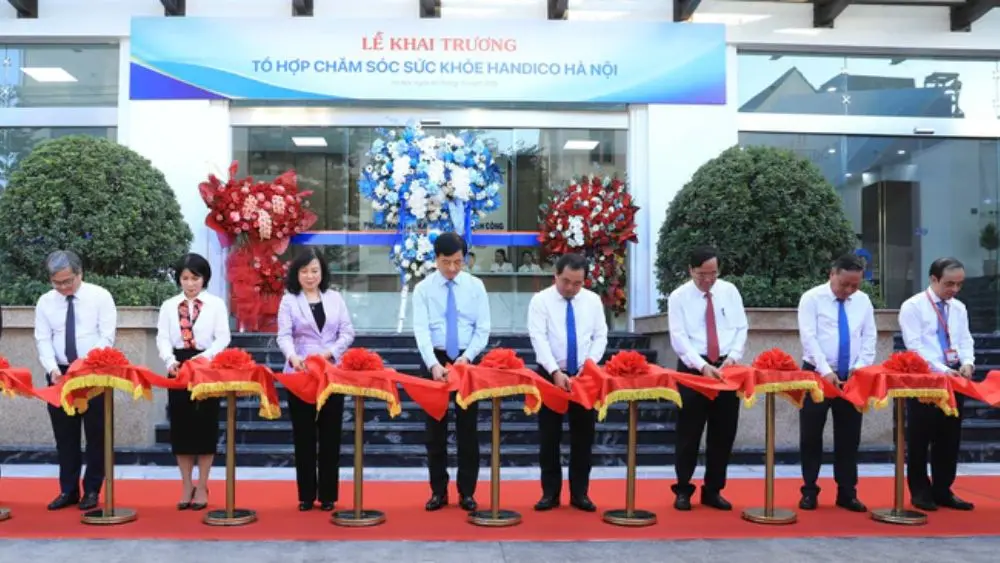 Hà Nội khánh thành tổ hợp chăm sóc sức khỏe HANDICO, kết hợp khám chữa bệnh, dưỡng cư và phục hồi chức năng cho người cao tuổi.